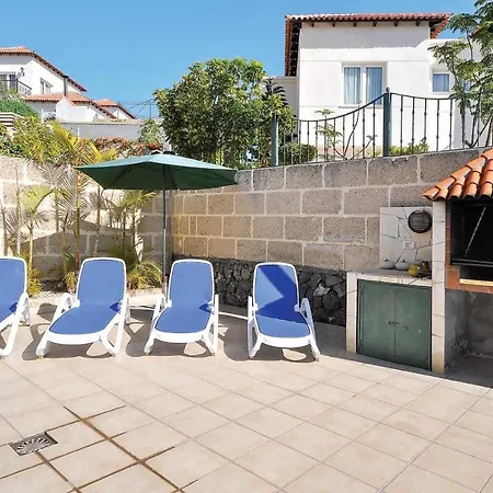 Villa Sleeps 10 Air Con Wifi Chayofa